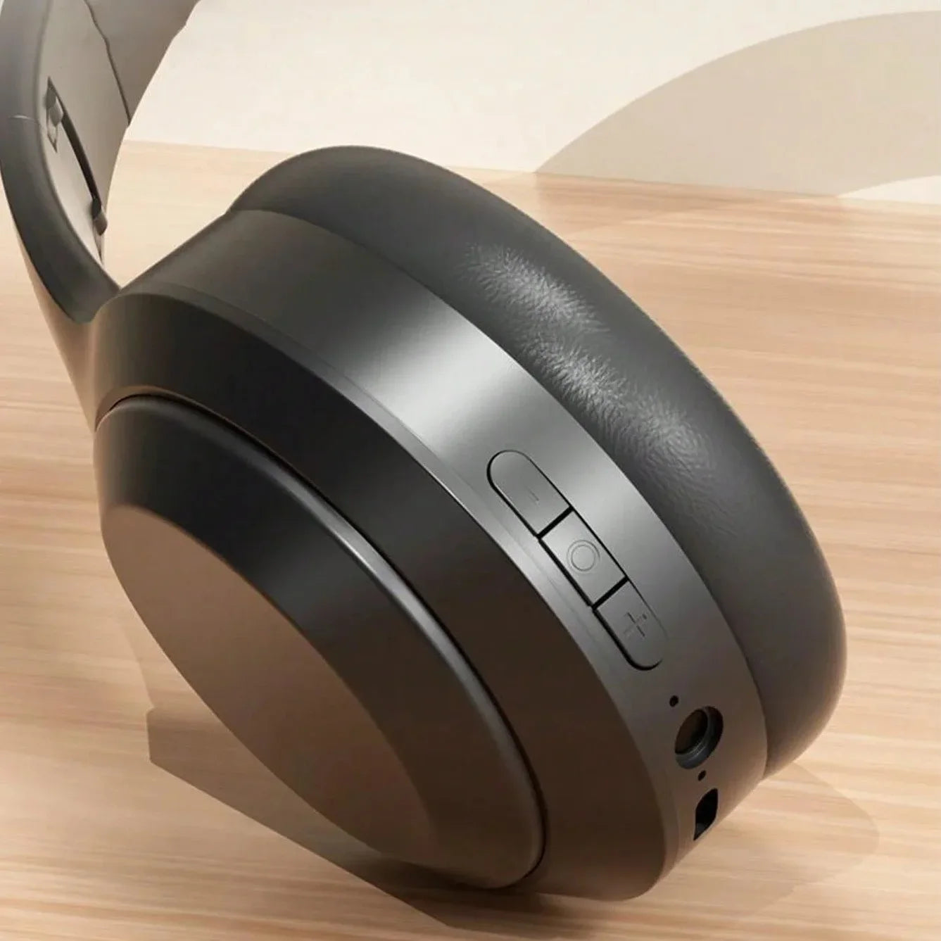 Long-Range Wireless Headphones - PlusGamer